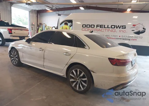 2021 Audi A4 Premium 40 Tfsi Quattro S Tronic z USA, uszkodzony, nr VIN WAUABAF47MA035694